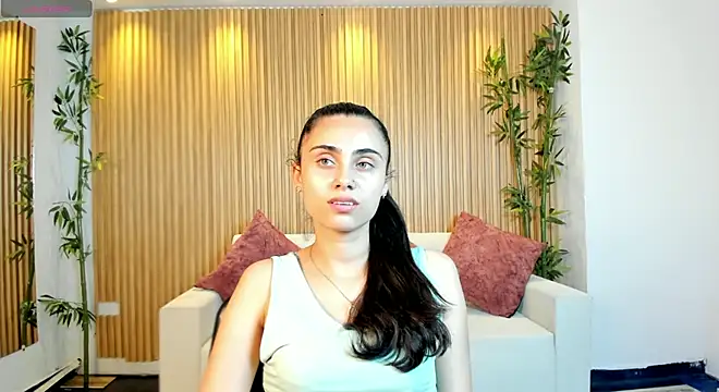 sofiapalacioss online show from 02-18-26, 08:27