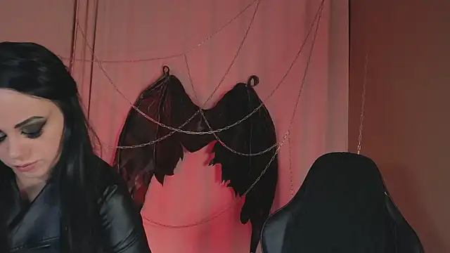 Jolie Orchid online show from 10-31-25, 12:17