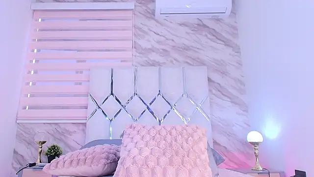 collet 1 online show from 11-22-25, 12:04