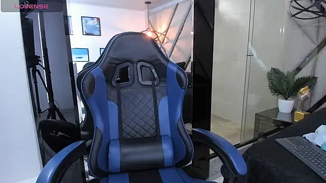 Ely09  online show from 04-20-26, 09:27