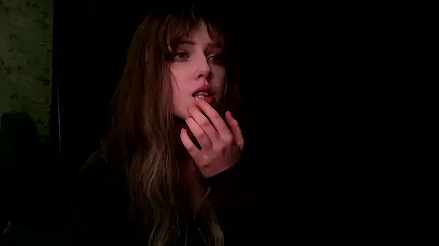 Snapshot of rosy_petal chatting on 01-31-26, 07:11 rosy petal online show from 01-31-26, 07:11