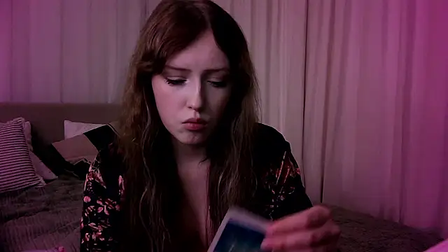 Snapshot of rosy_petal chatting on 02-26-26, 01:10 rosy petal online show from 02-26-26, 01:10