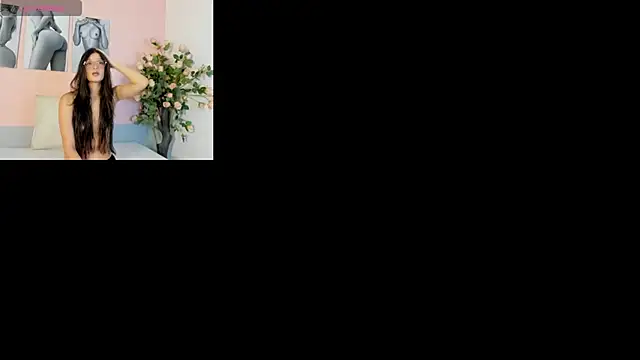 Snapshot of Stefany_gonzales_ chatting on 10-08-25, 11:41 Stefany gonzales online show from 10-08-25, 11:41