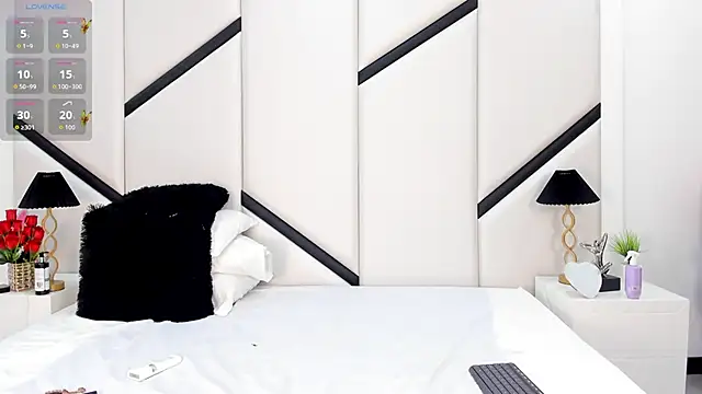 XimenaCosta online show from 04-29-26, 11:58