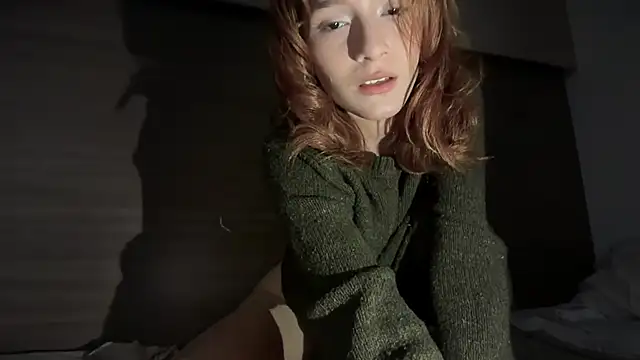 Liiz 01 online show from 11-30-25, 03:10