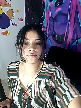 Snapshot of ValerieLove_ chatting on 09-10-25, 07:47 ValerieLove online show from 09-10-25, 07:47