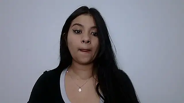 ValerieLove  online show from 03-13-26, 11:39