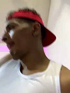 Snapshot of Smith_Fitness chatting on 01-09-26, 09:38 Smith Fitness online show from 01-09-26, 09:38