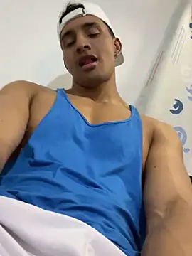 Snapshot of Smith_Fitness chatting on 02-21-26, 05:58 Smith Fitness online show from 02-21-26, 05:58