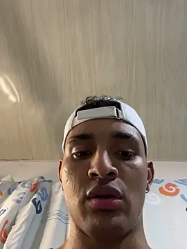 Snapshot of Smith_Fitness chatting on 03-08-26, 02:10 Smith Fitness online show from 03-08-26, 02:10