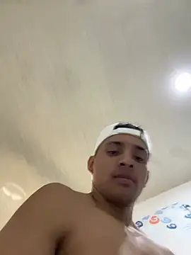 Snapshot of Smith_Fitness chatting on 03-09-26, 09:19 Smith Fitness online show from 03-09-26, 09:19