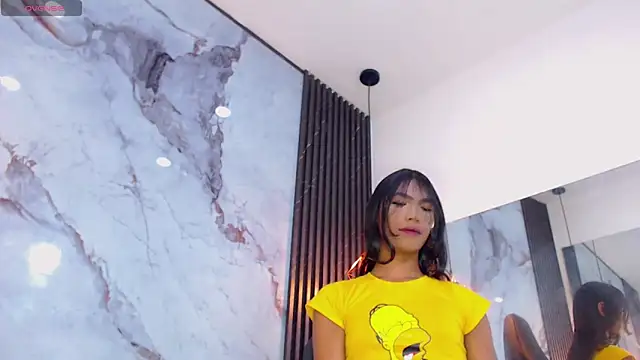 Penelopee Rouse online show from 03-27-26, 07:46