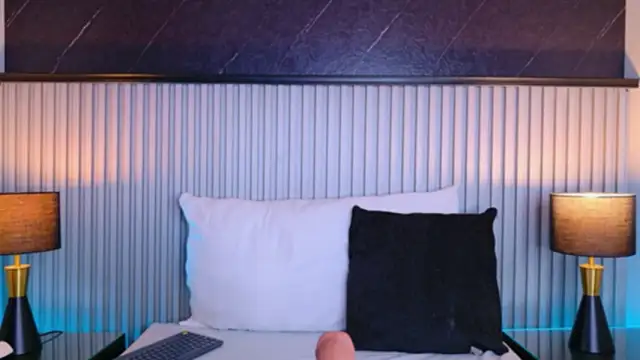 Meganreed  online show from 06-11-26, 12:32