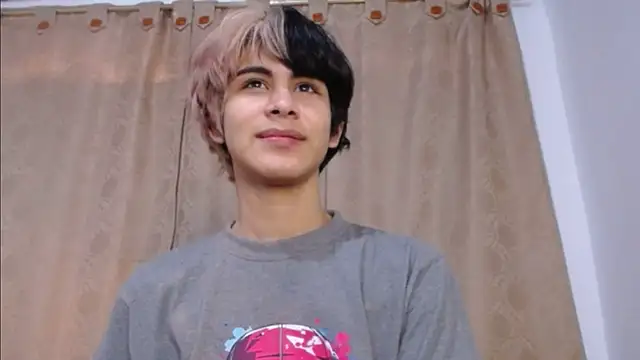 DaraKat18 online show from 04-28-26, 10:15