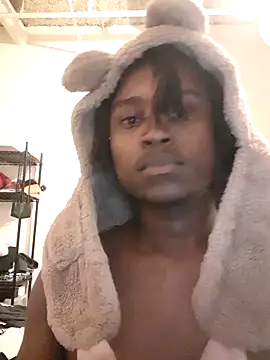 DarkSkinStroker online show from 10-11-25, 05:17