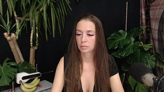 Snapshot of lola_sky@xh chatting on 11-14-25, 09:57 lola skyxh online show from 11-14-25, 09:57