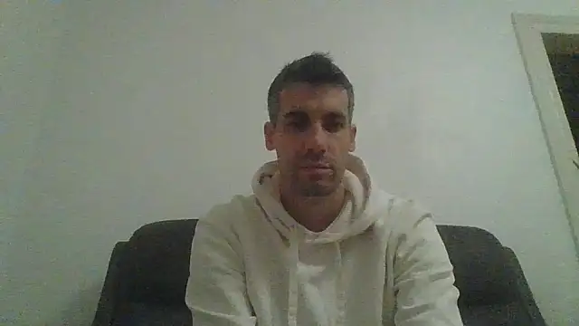 JulioIsHere4you online show from 10-16-25, 05:58