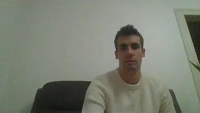 JulioIsHere4you online show from 11-06-25, 08:10