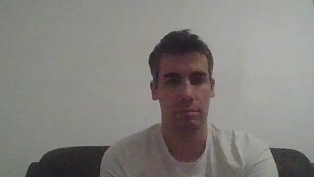 JulioIsHere4you online show from 11-21-25, 08:18