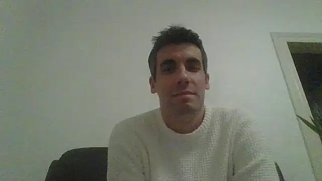 JulioIsHere4you online show from 11-25-25, 11:16