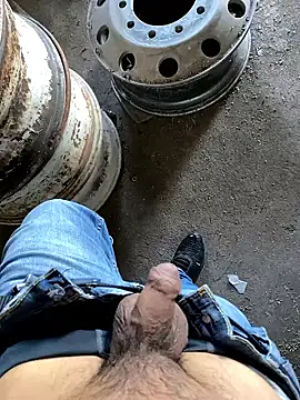 Snapshot of Chico031289 chatting on 01-17-26, 09:18 Chico031289 online show from 01-17-26, 09:18