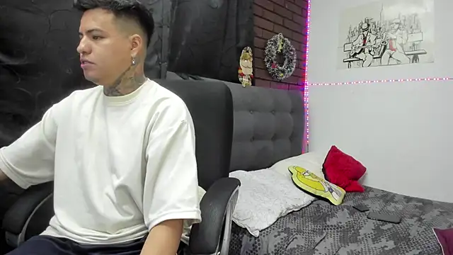 CrisabellssEden online show from 12-22-25, 02:36