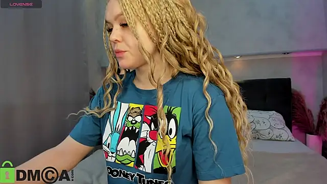 Jerry-Hall online show from 04-30-26, 01:12