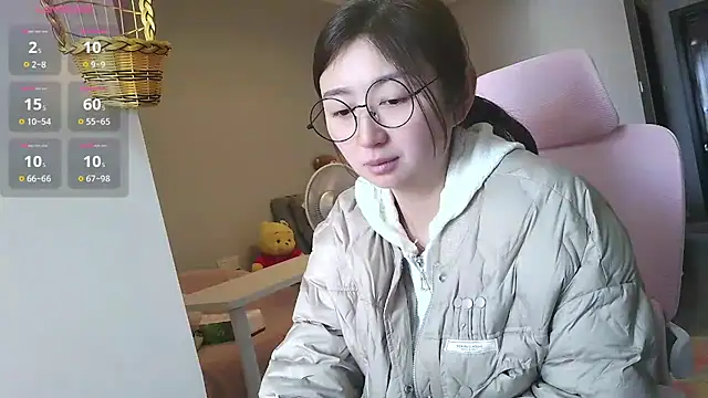 Snapshot of Diva_VVN chatting on 11-23-25, 04:56 Diva VVN online show from 11-23-25, 04:56