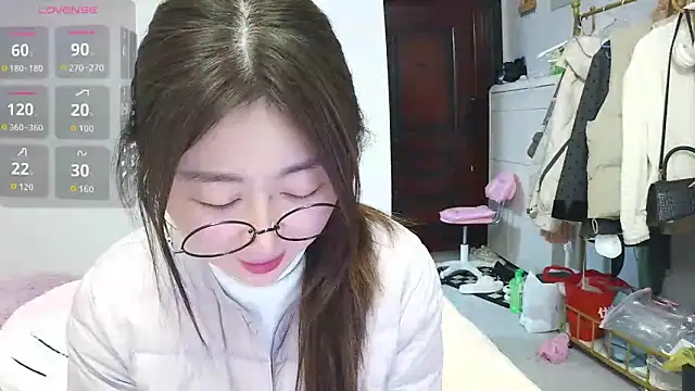 Snapshot of Diva_VVN chatting on 02-08-26, 12:14 Diva VVN online show from 02-08-26, 12:14