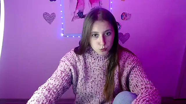 Snapshot of Milka_kamila chatting on 09-26-25, 01:04 Milka kamila online show from 09-26-25, 01:04