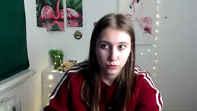 Snapshot of Milka_kamila chatting on 10-08-25, 10:24 Milka kamila online show from 10-08-25, 10:24