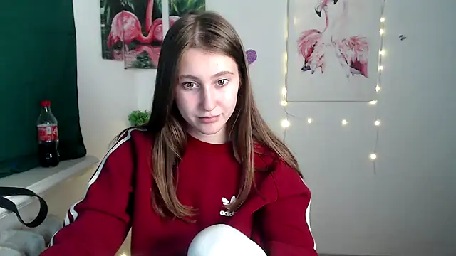 Snapshot of Milka_kamila chatting on 10-10-25, 11:31 Milka kamila online show from 10-10-25, 11:31