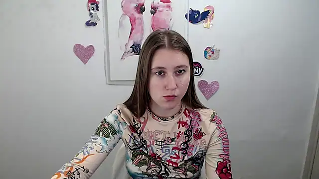 Snapshot of Milka_kamila chatting on 10-19-25, 10:05 Milka kamila online show from 10-19-25, 10:05