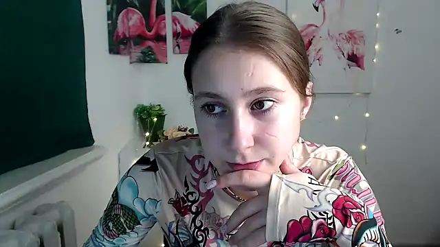 Snapshot of Milka_kamila chatting on 11-01-25, 01:35 Milka kamila online show from 11-01-25, 01:35