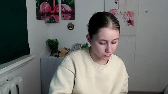 Snapshot of Milka_kamila chatting on 11-25-25, 03:01 Milka kamila online show from 11-25-25, 03:01