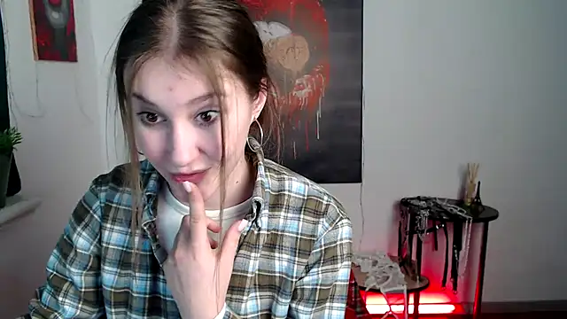 Snapshot of Milka_kamila chatting on 02-04-26, 02:34 Milka kamila online show from 02-04-26, 02:34