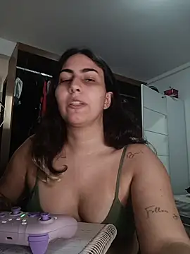 Snapshot of ApenasLys chatting on 01-17-26, 07:39 ApenasLys online show from 01-17-26, 07:39