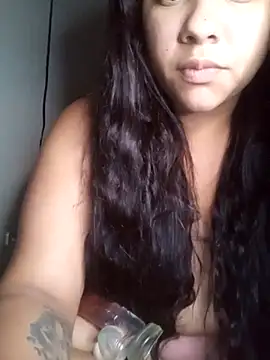 Snapshot of EAAM1@xh chatting on 07-14-26, 03:44 EAAM1xh online show from 07-14-26, 03:44