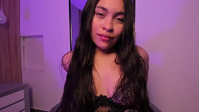 allie bruce online show from 04-26-26, 02:42