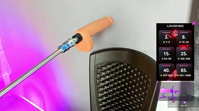 lau-hot online show from 10-26-25, 07:42