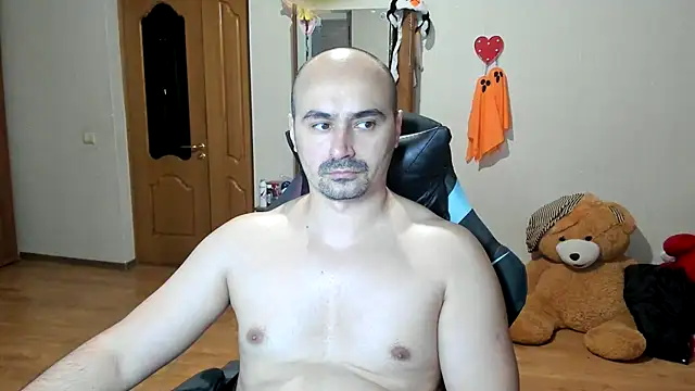 Snapshot of Gri_SH chatting on 11-13-25, 05:56 Gri SH online show from 11-13-25, 05:56