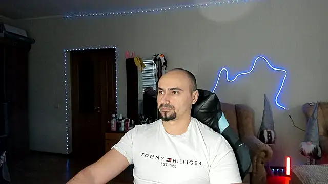 Snapshot of Gri_SH chatting on 02-10-26, 01:59 Gri SH online show from 02-10-26, 01:59