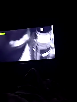 Snapshot of NiceBadgera chatting on 09-16-25, 05:14 NiceBadgera online show from 09-16-25, 05:14