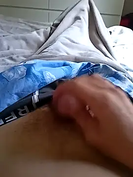 Snapshot of NiceBadgera chatting on 10-23-25, 11:20 NiceBadgera online show from 10-23-25, 11:20