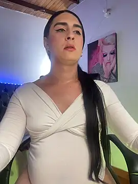lola diez online show from 06-06-26, 08:02