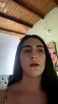 lola diez online show from 07-15-26, 11:21