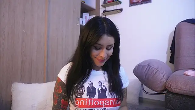 SophiieCumsx online show from 12-18-25, 08:48