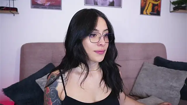 SophiieCumsx online show from 07-17-26, 04:19