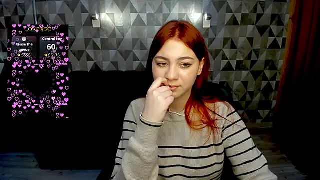 Snapshot of AnnaStills chatting on 03-18-26, 01:14 AnnaStills online show from 03-18-26, 01:14