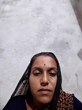 Snapshot of Sonam_shinde chatting on 09-11-25, 08:53 Sonam shinde online show from 09-11-25, 08:53